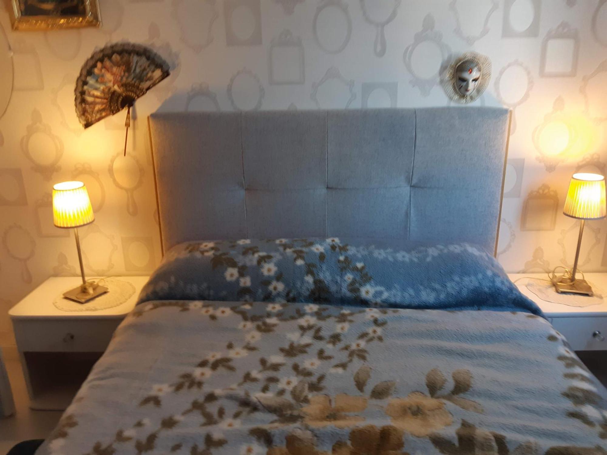 Chambre Lit Double Dans Pavillon , Chez Lilyanne Tonnay-Charente Exterior photo